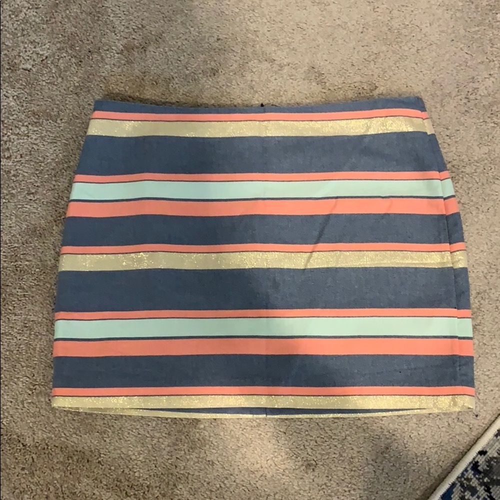 Gap skirt